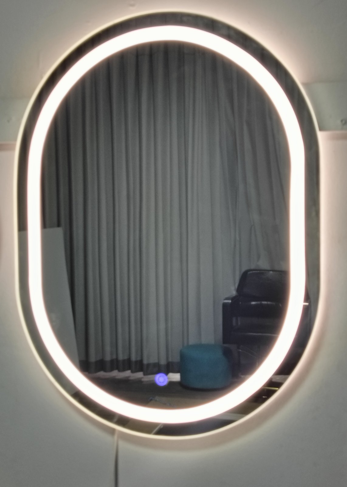 600mm x 800mm LED Mirror Ready Made In-Stock 002