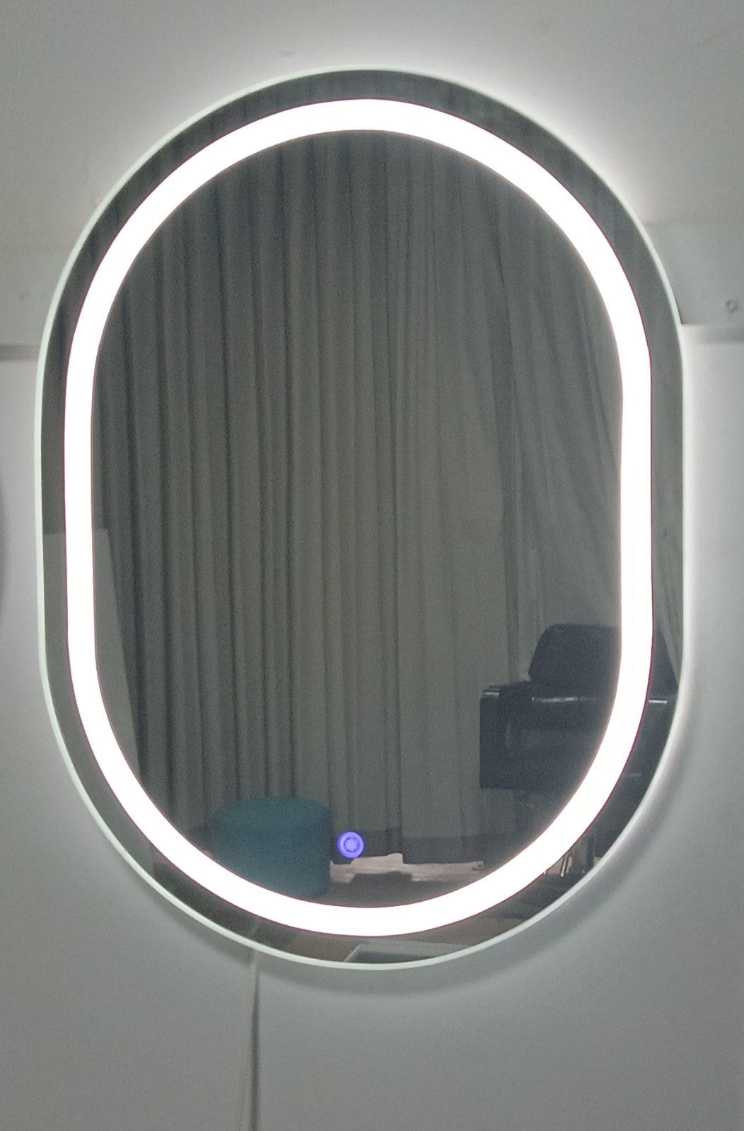 600mm x 800mm LED Mirror Ready Made In-Stock 002